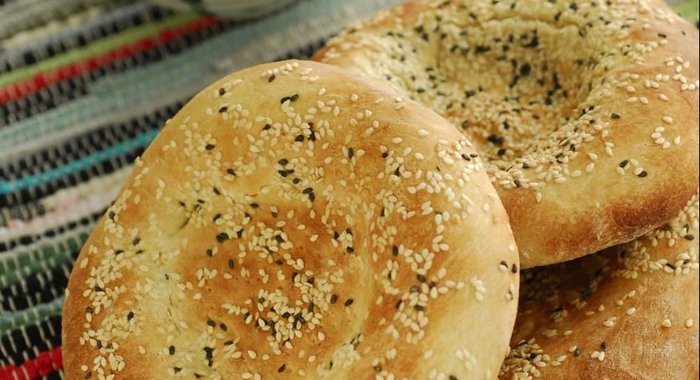 Лепешки с кунжутом