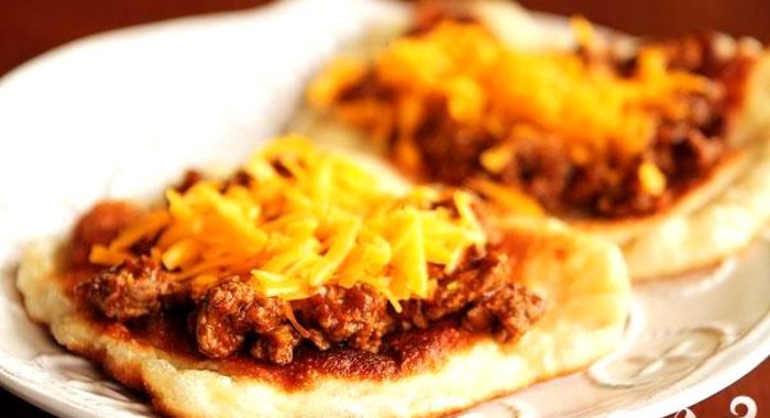 Лепешки с говяжьим фаршем и сыром