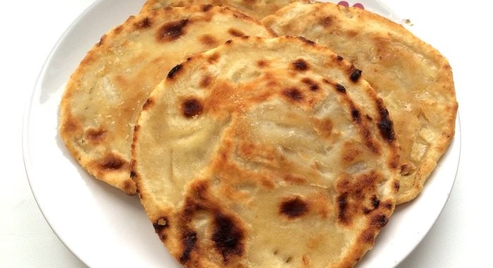 Луковые лепешки