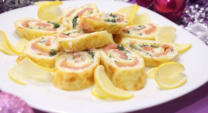 Сырный рулет «Новогодняя сказка»