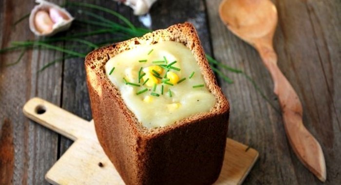 Картофельный суп-пюре в хлебе