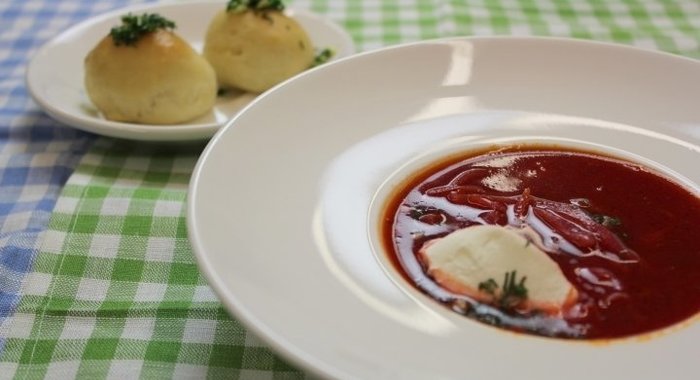 Пирог с черной смородиной