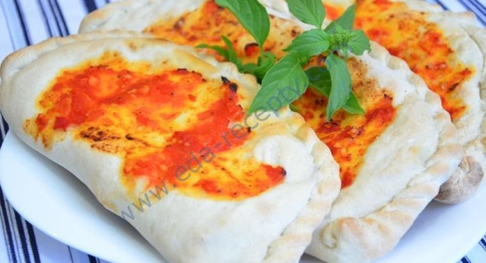 Пицца Кальцоне