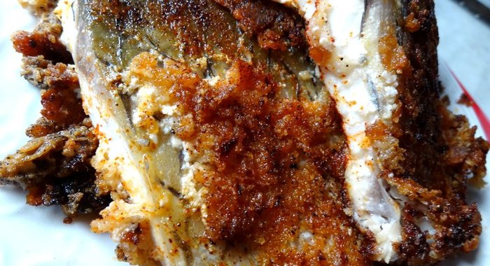 Рыба, жареная по‑грузински, в сметанном маринаде