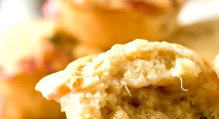 Фисташковые пирожные с карамелью