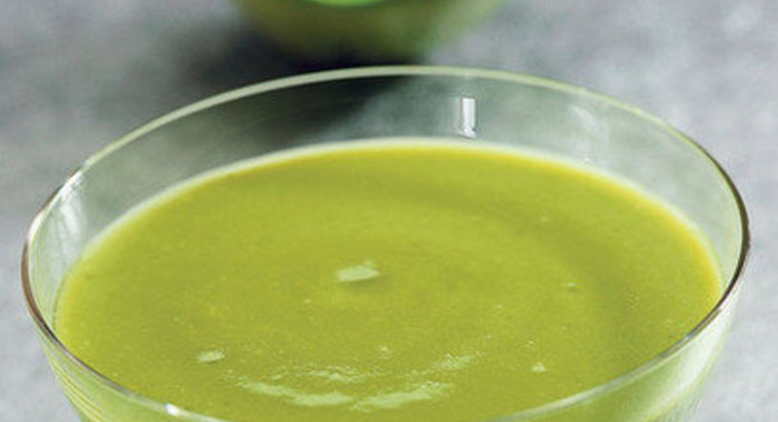 Суп-пюре из зеленого горошка