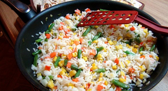 Рис с овощами по‑гавайски