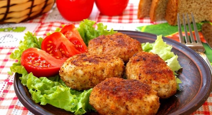 Котлеты из индейки с овощами