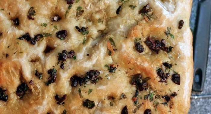 Фокачча с оливками