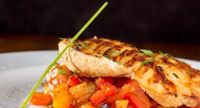 Куриное филе с рататуем