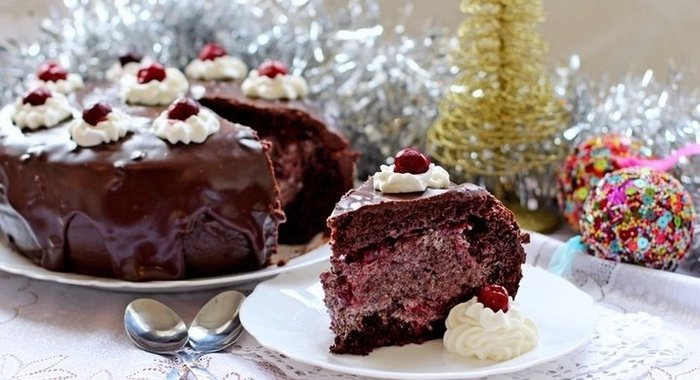 Шифоновый бисквит с вишней