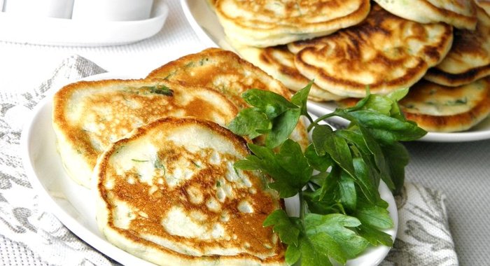 Оладьи с молодой крапивой