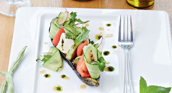 Овощи на углях с моцареллой