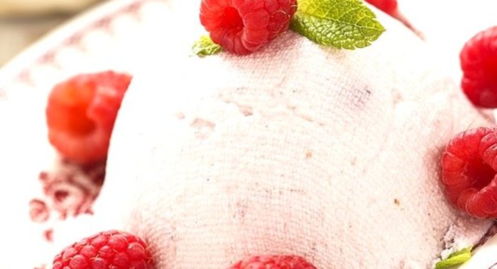 Пасха малиновая