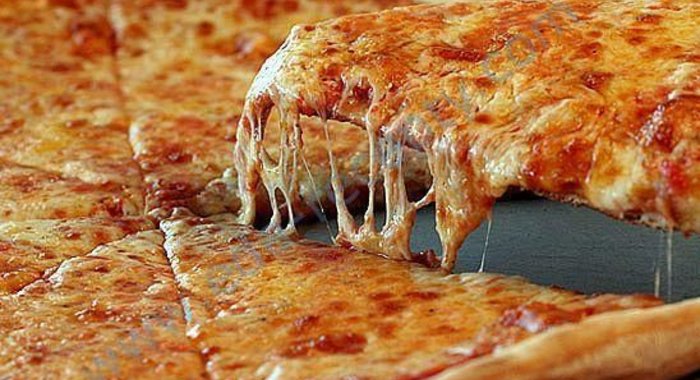 Быстрая пицца в духовке без дрожжей