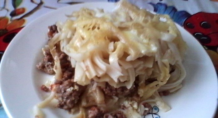 Запеканка со спагетти и мясным фаршем