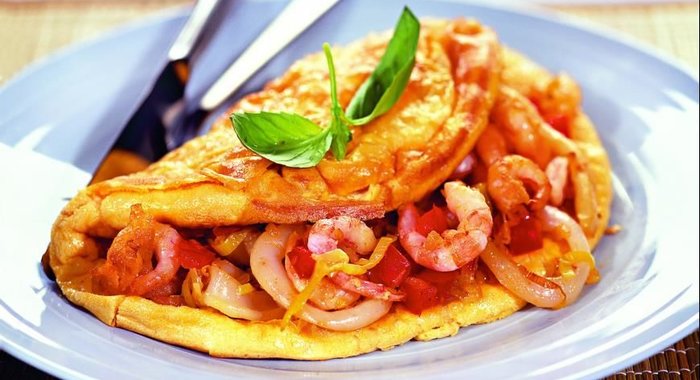 Омлет с морепродуктами