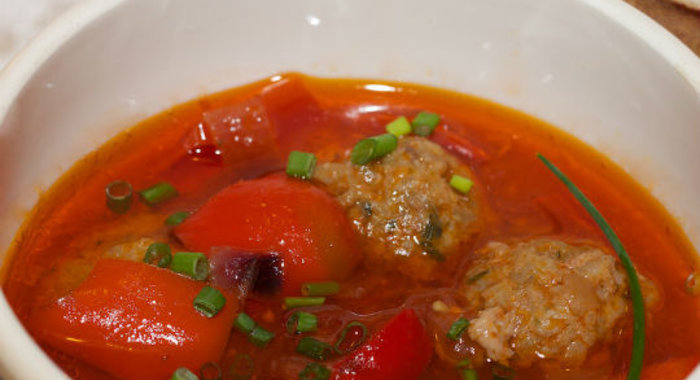 Фрикадельки для ужина в стиле тапас