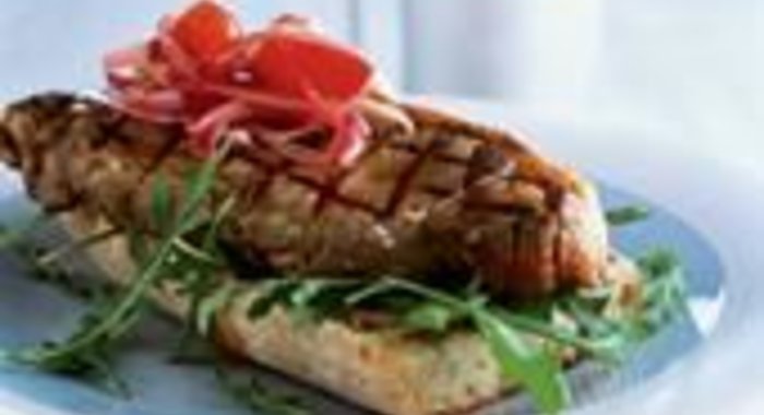 Открытый бутерброд со стейком