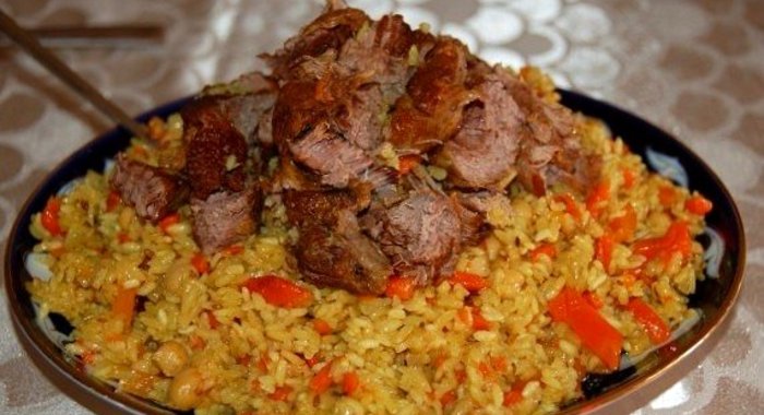 Плов со свиными ребрышками