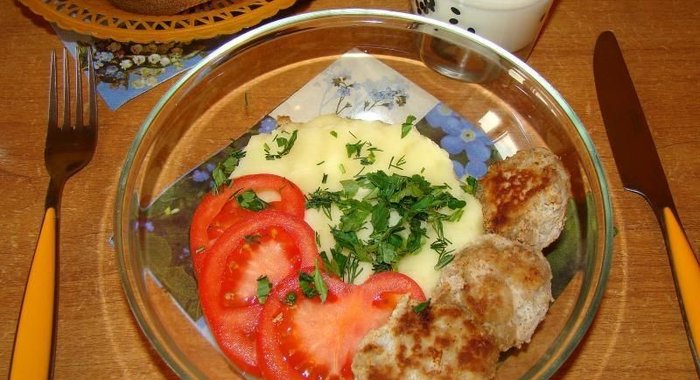 Пышные котлеты из фарша свинины