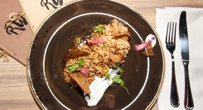 Сливочная гречка с говяжьим языком