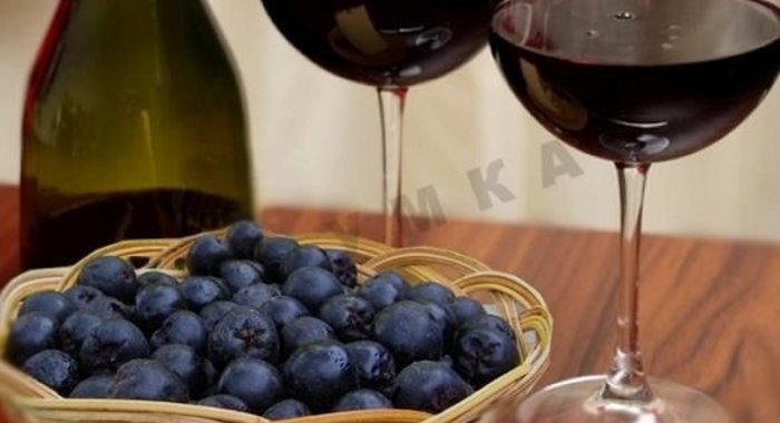 Домашнее вино из черноплодной рябины