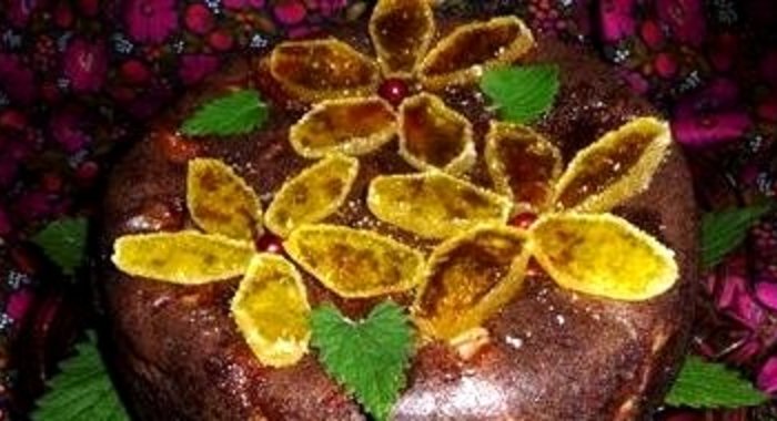 Шарлотка с какао и яблоками