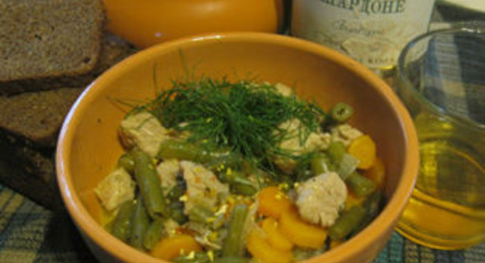 Свиное рагу с овощами. Свинья в Шардоне