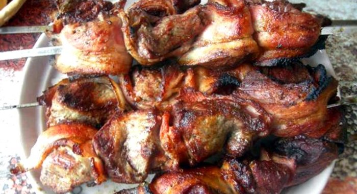 Шашлык в беконе