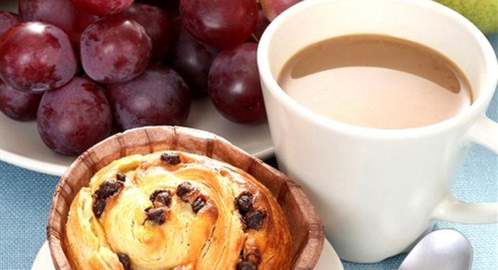 Виноградные кексы с десертным вином Vin Santo