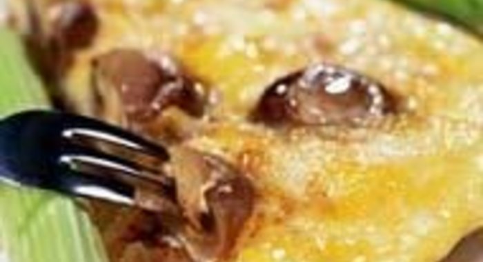 Омлет с луком и грибами