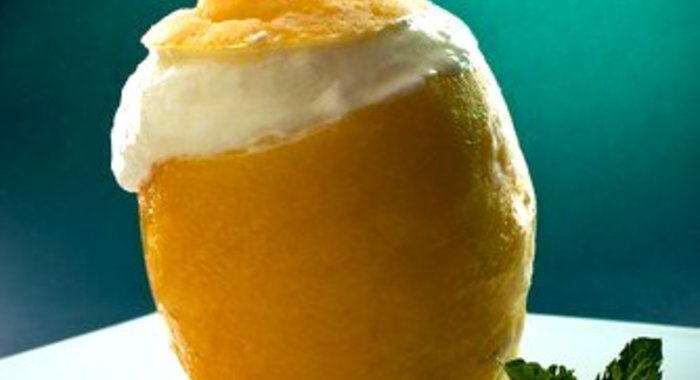 Итальянское мороженое с лимонной цедрой (Gelato)