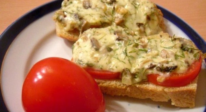 Бутерброды с шампиньонами