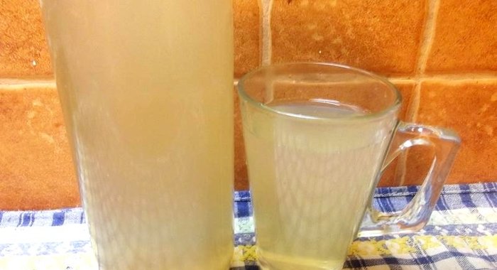 Медовый грушево-виноградный компот