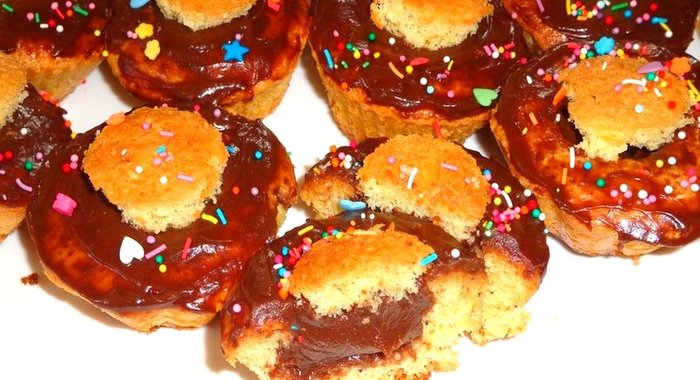 Кексы с шоколадной начинкой