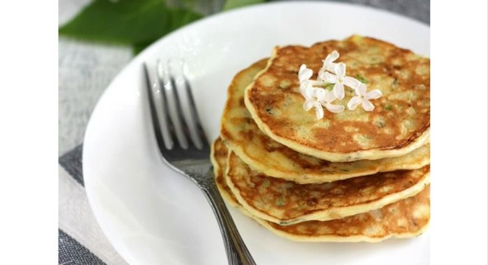 Оладьи из цукини с фетой и травами