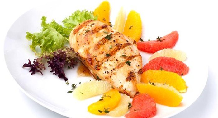 Куриные грудки в лимонном маринаде с орегано на гриле