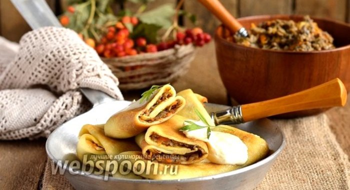 Налистники с паштетом из лесных грибов