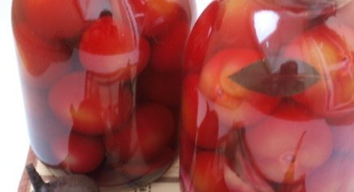 Помидоры в розовом маринаде