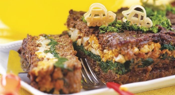 Мясной рулет со шпинатом