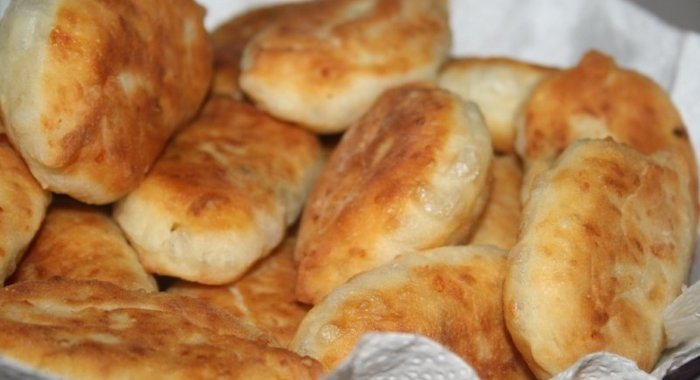 Пирожки с капустой на сырно-кефирном тесте