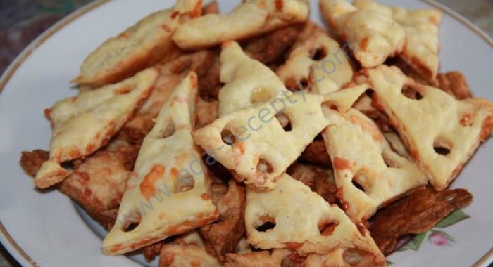 Сырное печенье