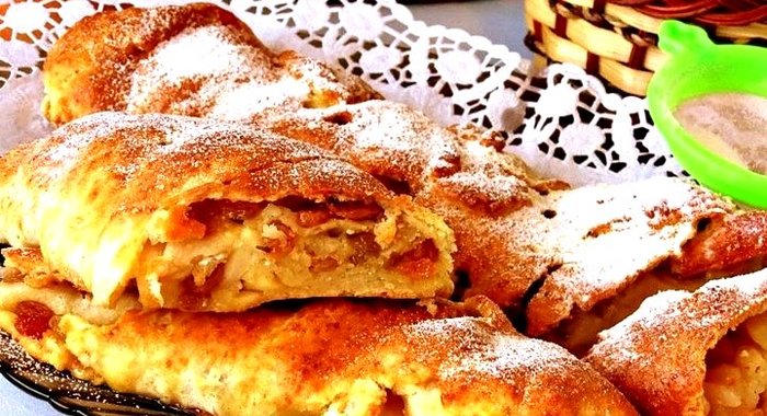 Рулет из творожного теста