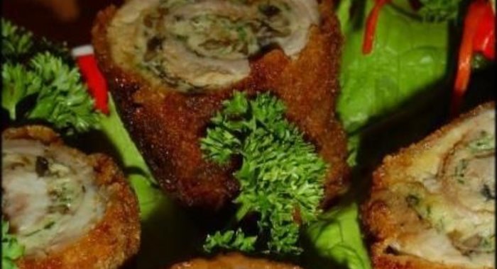 Рулет из грудинки свиной Пенечки