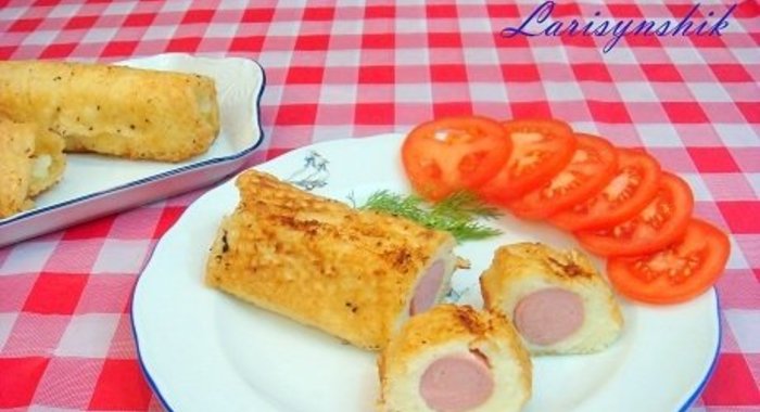 Рулетики вафельные с сосиской