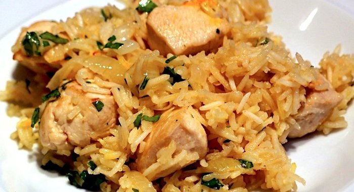 Плов с курицей в казане