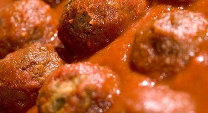 Говяжьи котлеты с томатным соусом