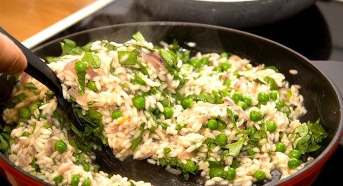 Ризотто с горохом и беконом