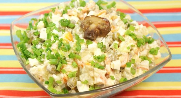 Заварной крем, запеченный с карамельной глазурью по-бразильски